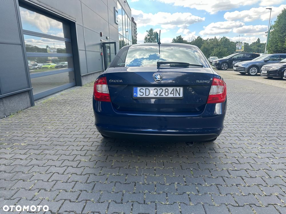 Skoda RAPID 1.2 TSI Active - 5