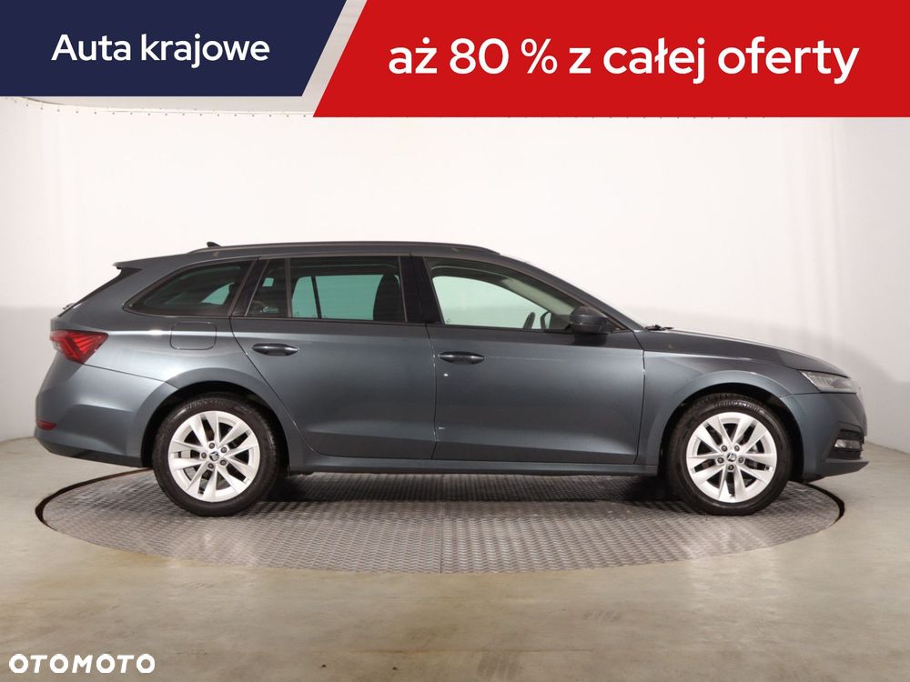 Skoda Octavia - 8