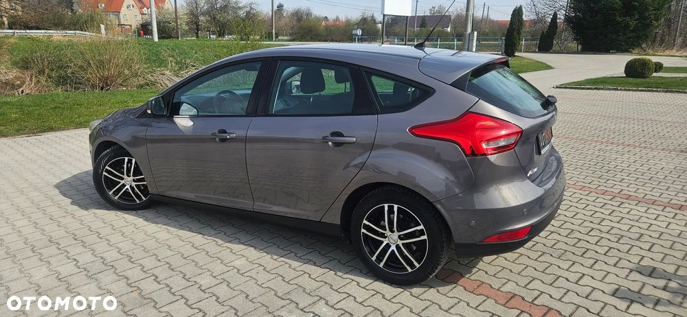 Ford Focus - 6
