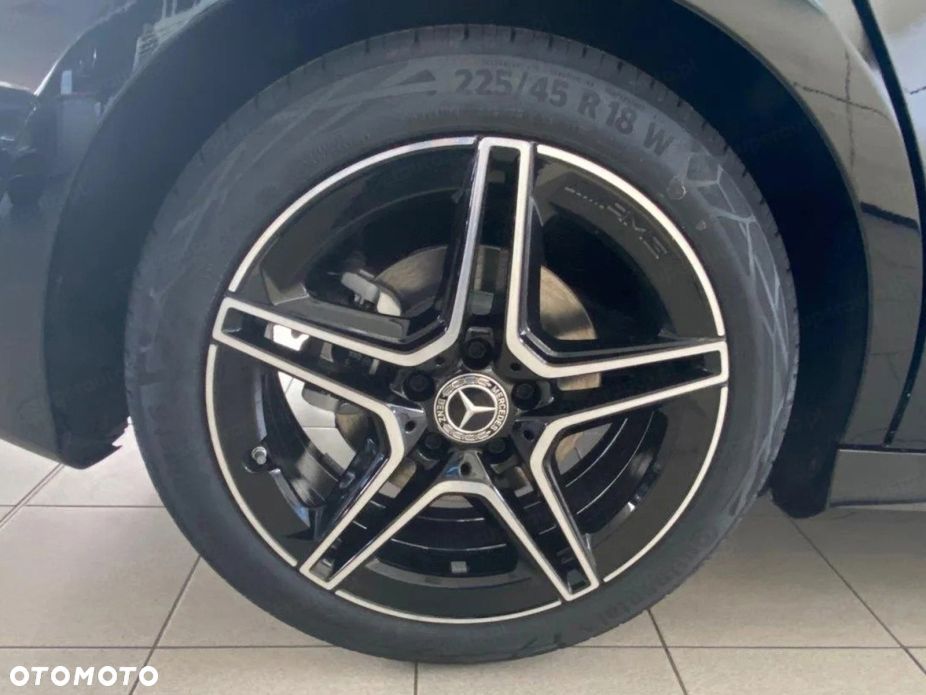 Mercedes-Benz Klasa A 200 AMG Line 7G-DCT - 16
