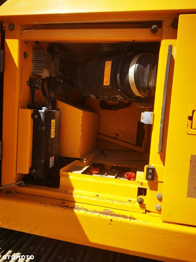JCB 220 X lc 7320 MTH 2020 rok - 24