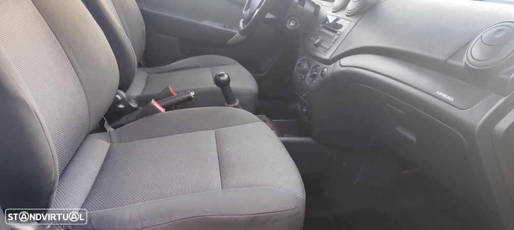 Chevrolet Aveo 1.2 LS Bi-Fuel - 16