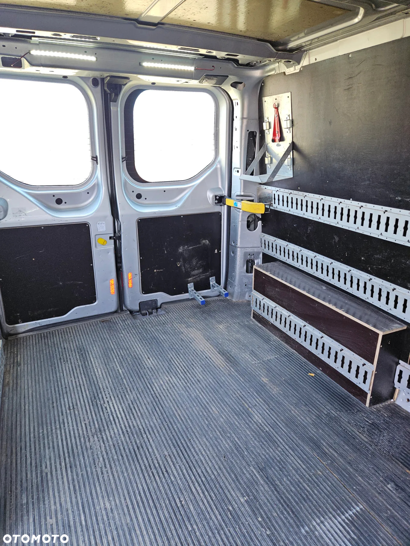 Ford Transit Custom 290 L1H1 Limited - 14