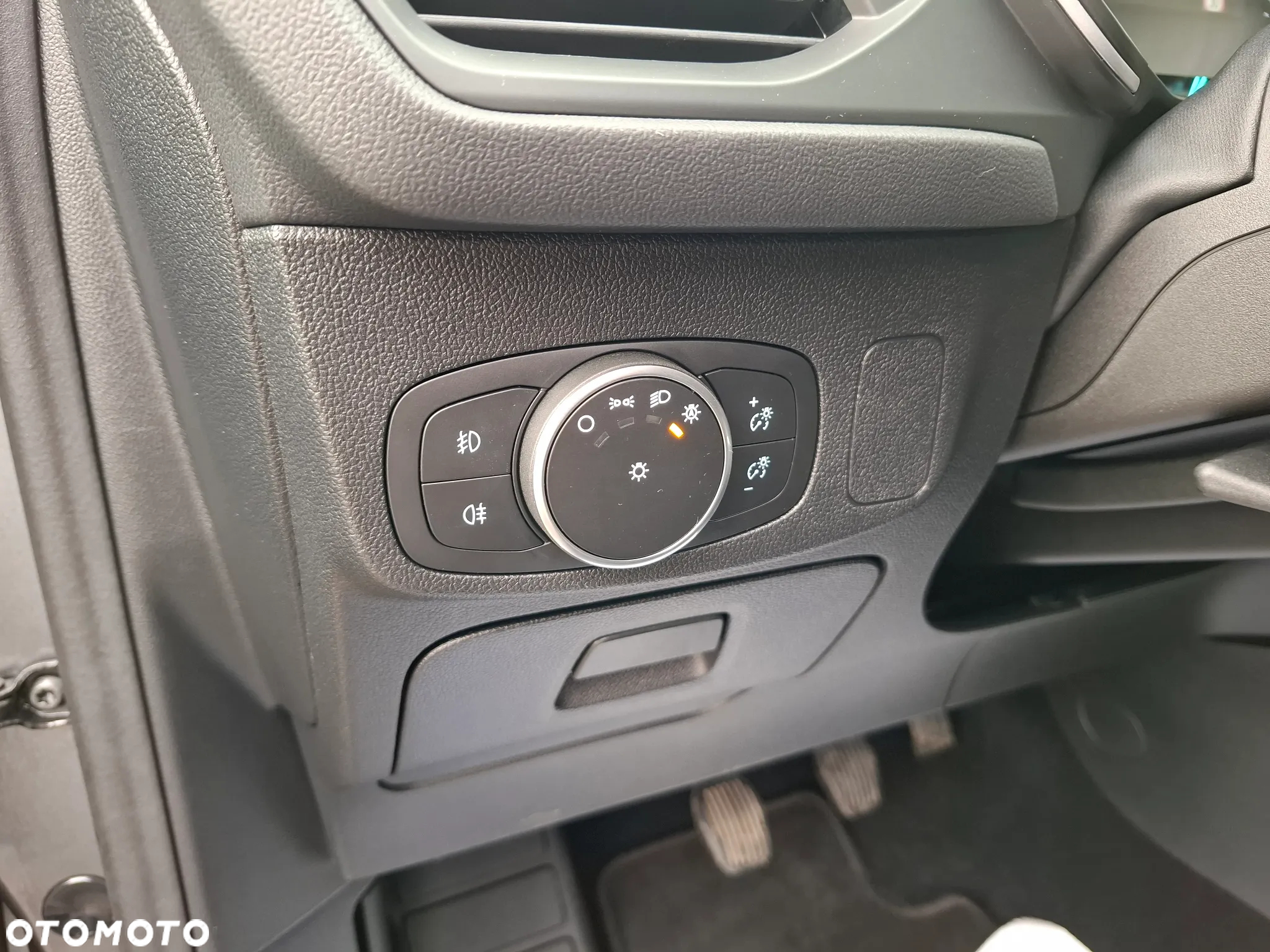 Ford Focus 2.0 EcoBlue Titanium - 14