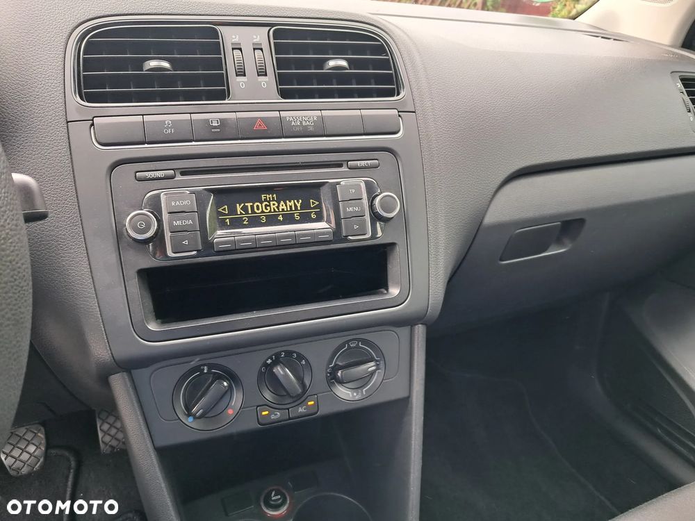 Volkswagen Polo - 16