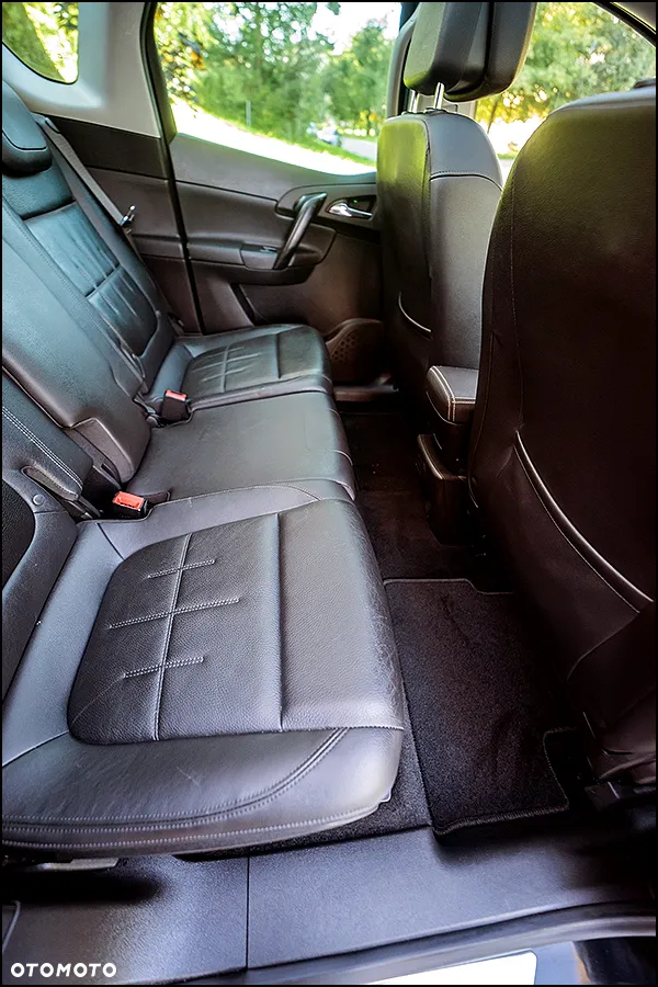 Opel Meriva - 8