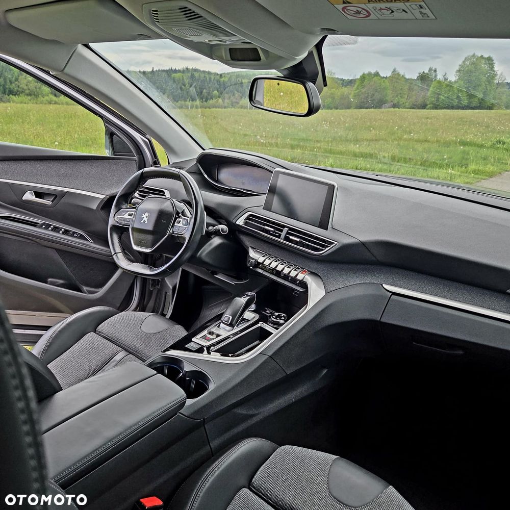 Peugeot 5008 - 7