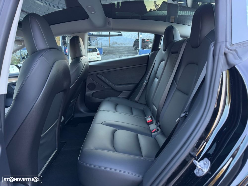 Tesla Model 3 Standard Range Plus RWD - 46