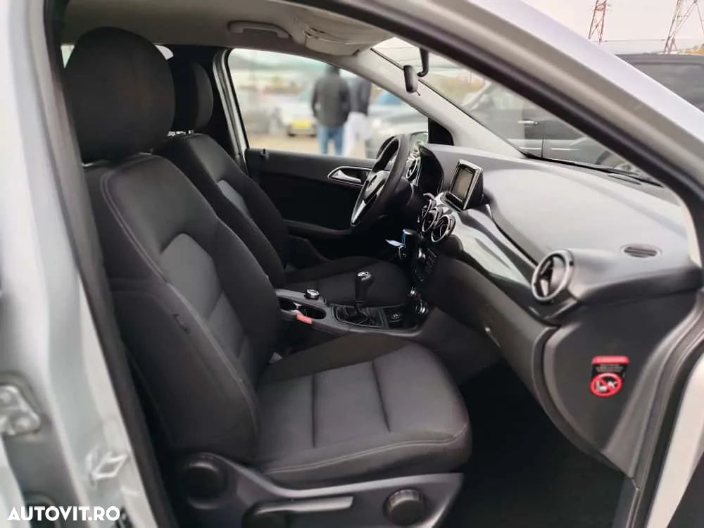 Mercedes-Benz B 180 CDI (BlueEFFICIENCY) - 18