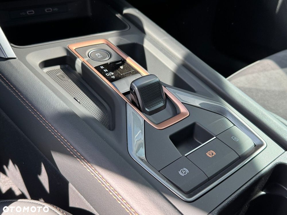Cupra Leon 1.5 eTSI mHEV DSG - 33
