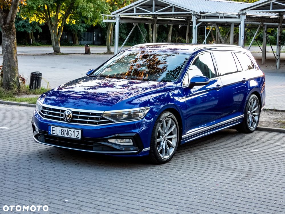 Volkswagen Passat Variant 2.0 TDI SCR DSG 4Motion Elegance - 1