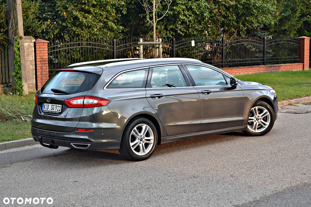 Ford Mondeo 2.0 TDCi Titanium PowerShift - 16