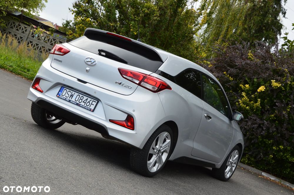 Hyundai i20 1.4 Premium - 17