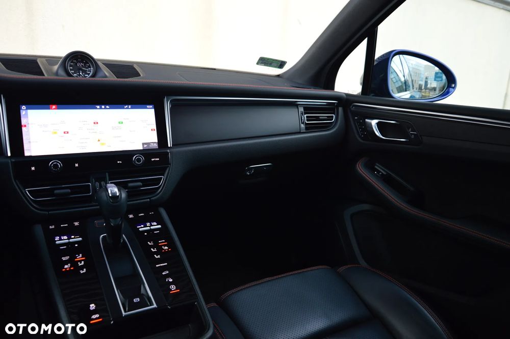 Porsche Macan Standard - 22