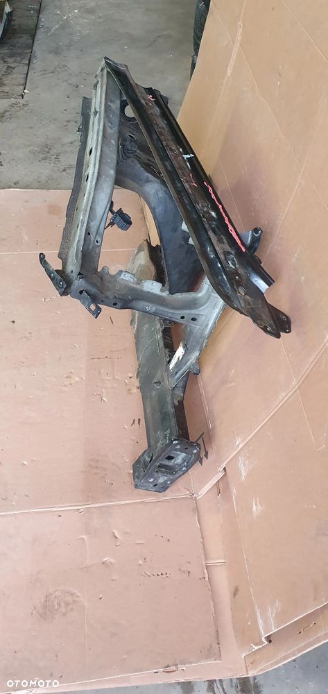 Ćwiartka podłużnica prawa przednia prawy przód VW Touareg 7L - 2