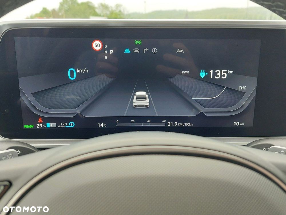 Hyundai IONIQ 6 - 11