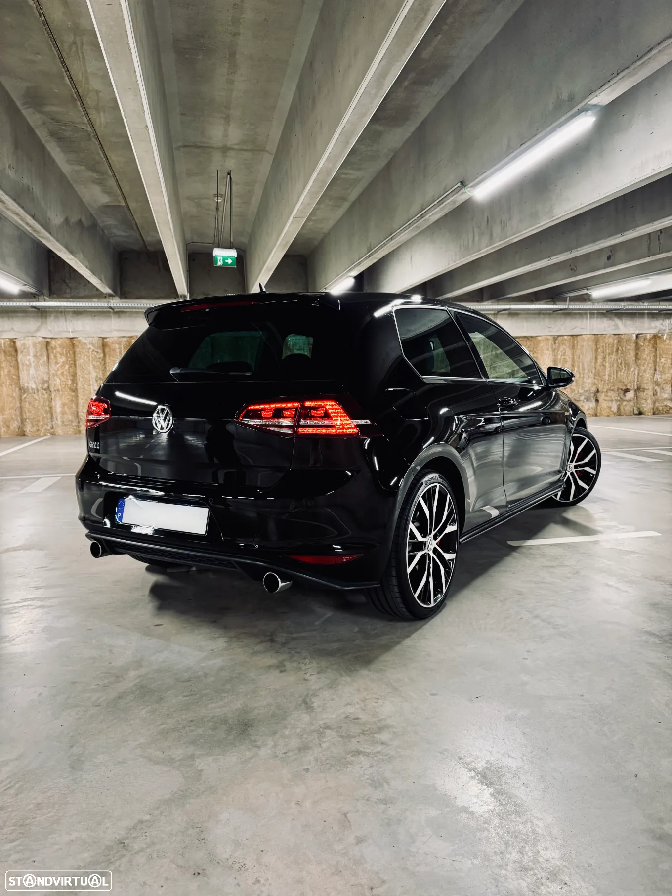 VW Golf 2.0 TSi GTi DSG Performance - 4