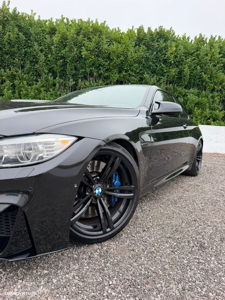 BMW M4 Auto - 13
