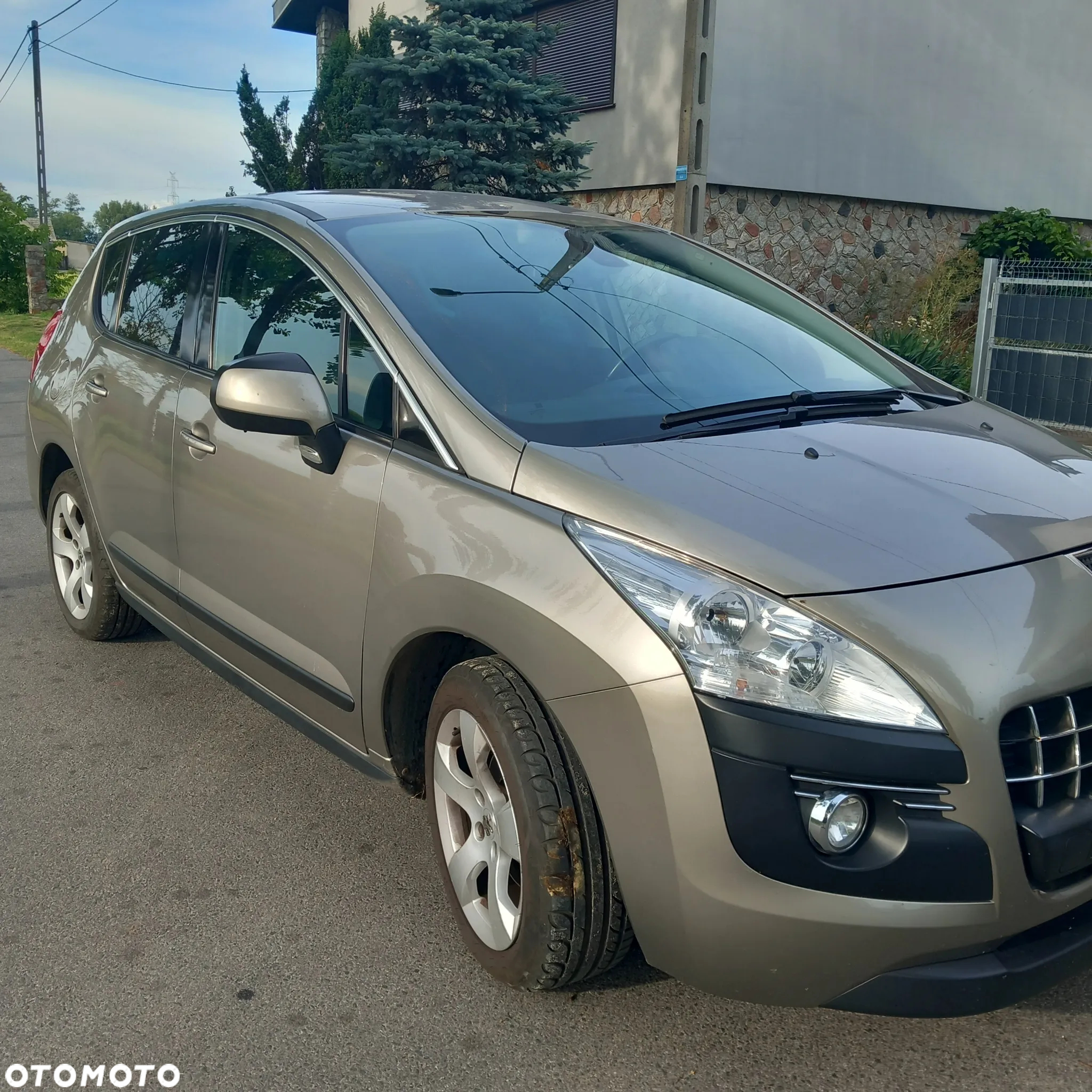 Peugeot 3008 1.6 HDi Premium - 10