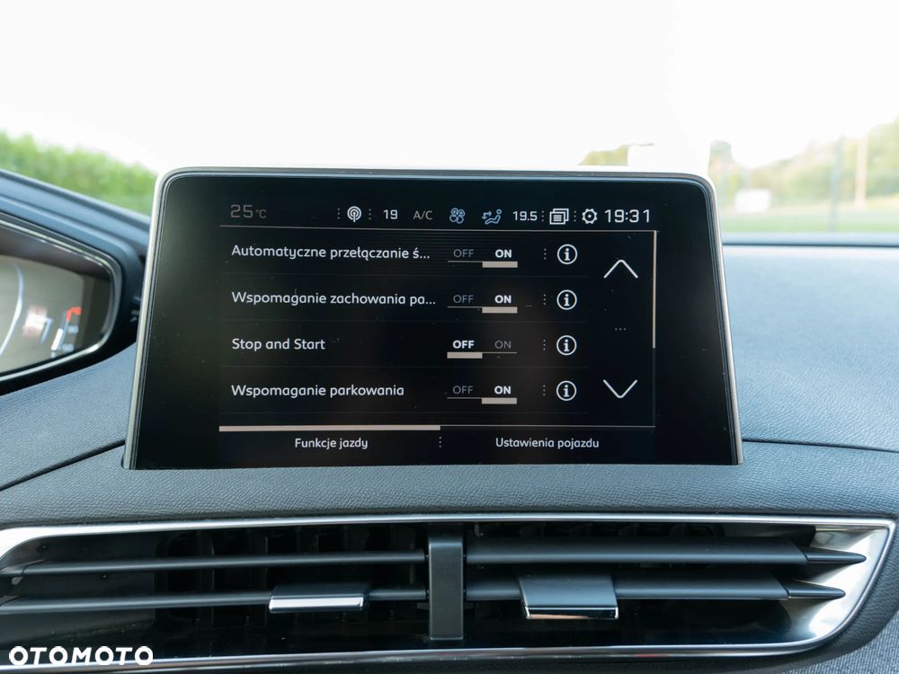 Peugeot 5008 1.6 PureTech GT Line S&S EAT8 - 32