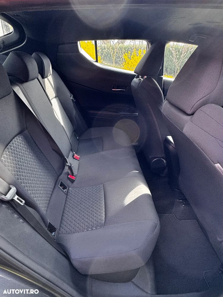 Toyota C-HR Business-Edition - 22