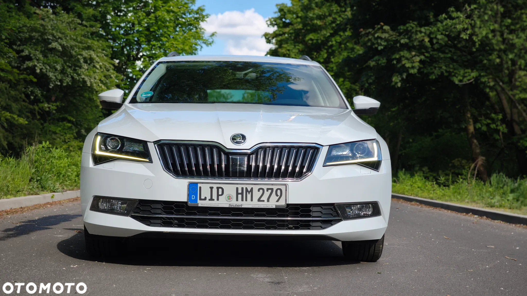 Skoda Superb 2.0 TDI 4x4 DSG Ambition - 6
