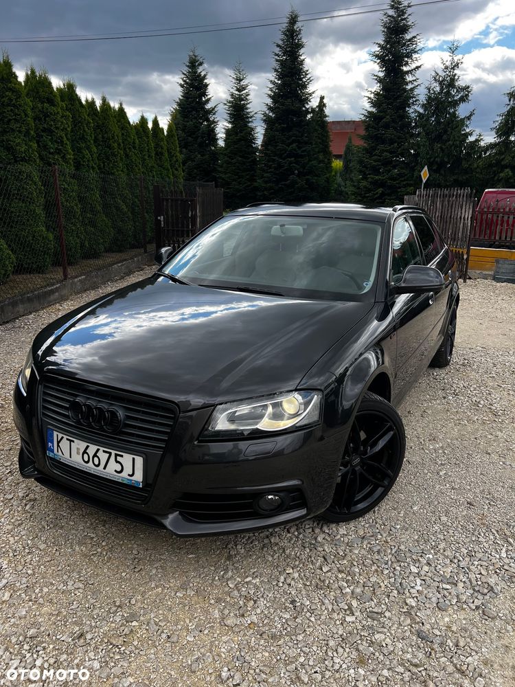 Audi A3 Sportback - 2