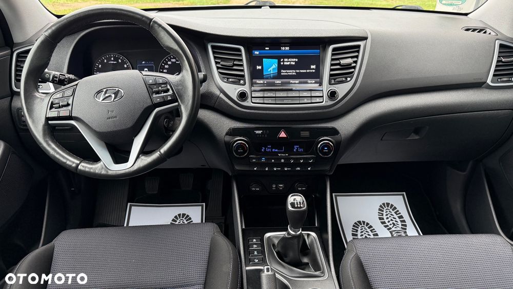 Hyundai Tucson 1.6 Turbo 4WD Intro Edition - 17
