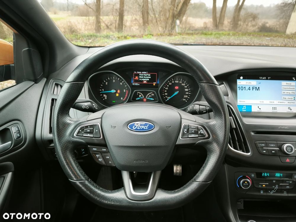 Ford Focus 1.5 TDCi ST-Line - 27
