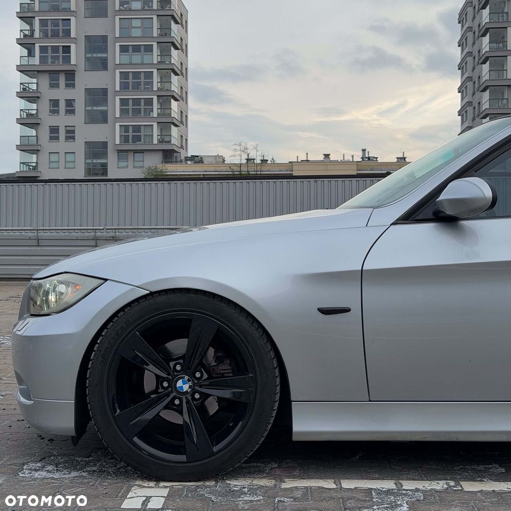 BMW Seria 3 325i - 8