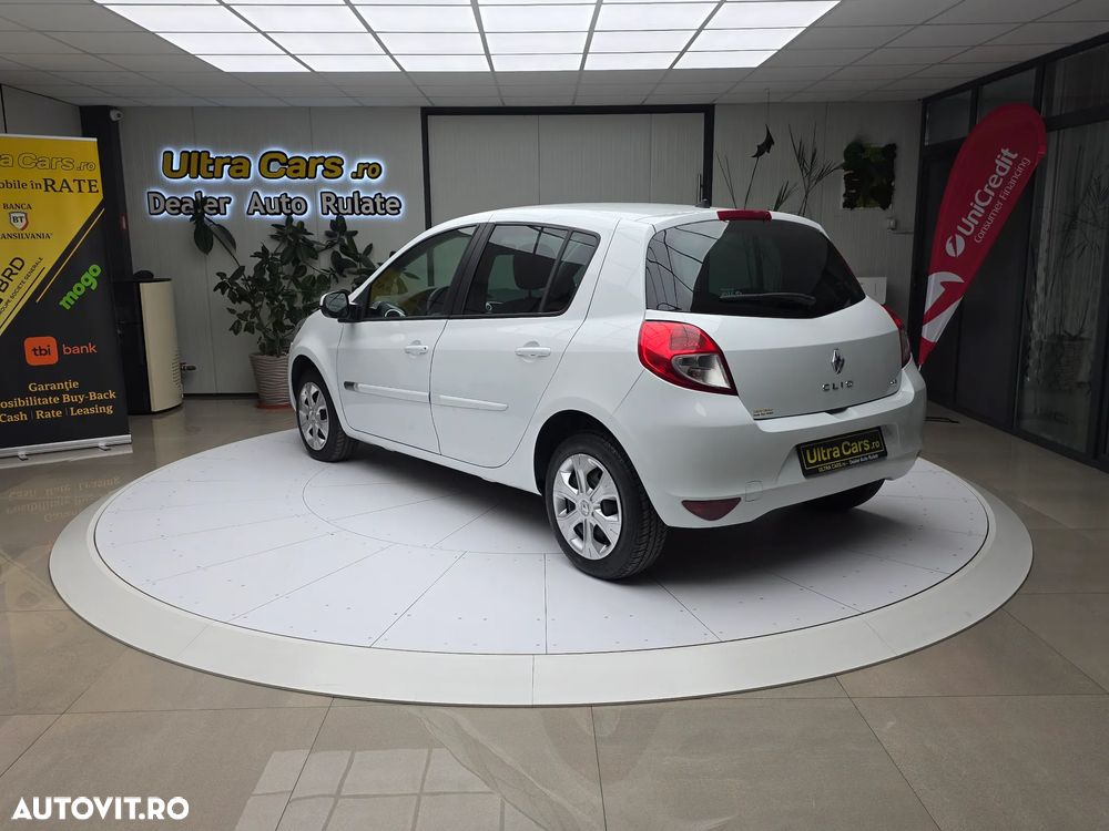Renault Clio 1.5 dCi 90 FAP Dynamique - 3