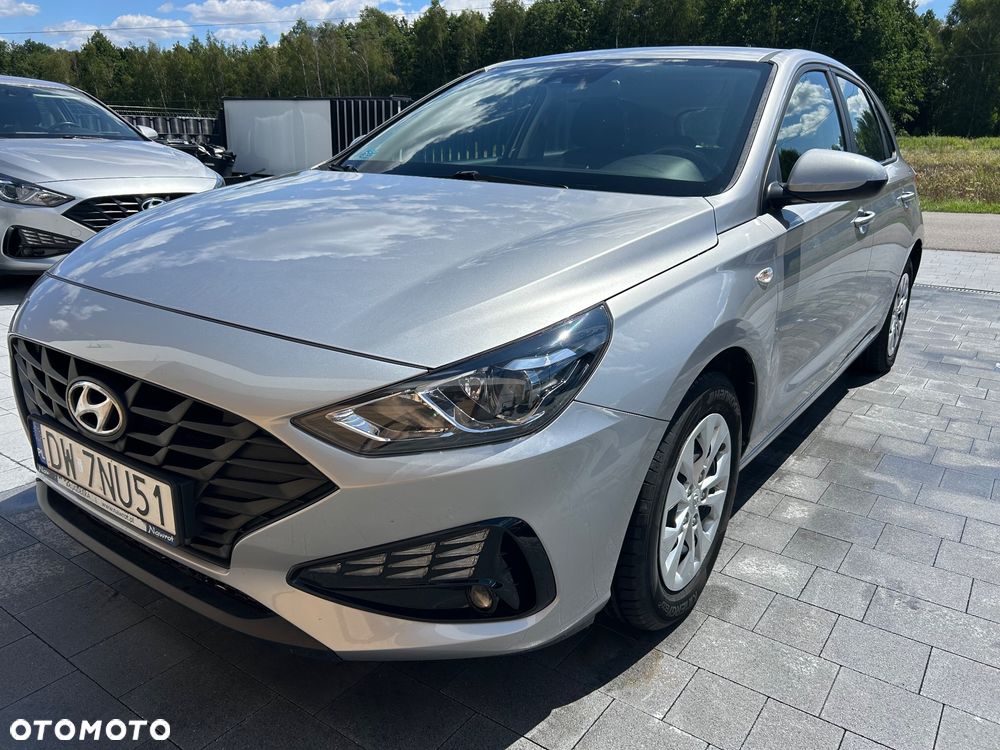 Hyundai i30 1.5 DPI Classic + - 3