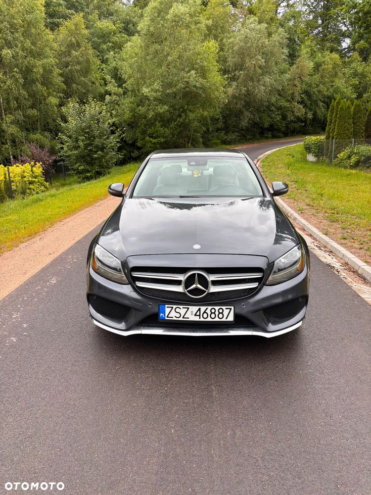 Mercedes-Benz Klasa C 300 7G-TRONIC AMG Line - 3