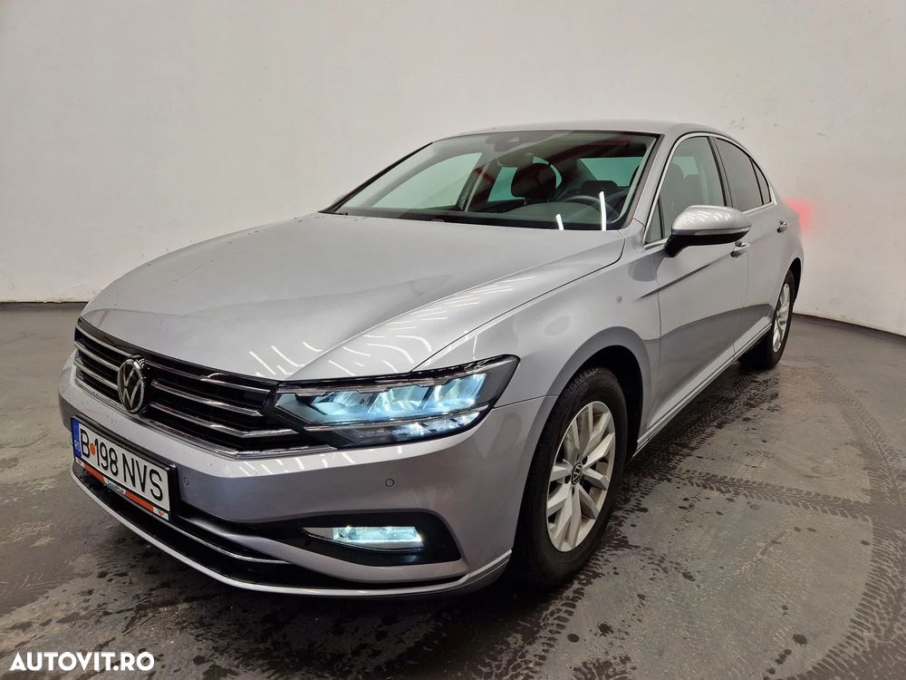 Volkswagen Passat 1.5 TSI ACT DSG Comfortline - 1