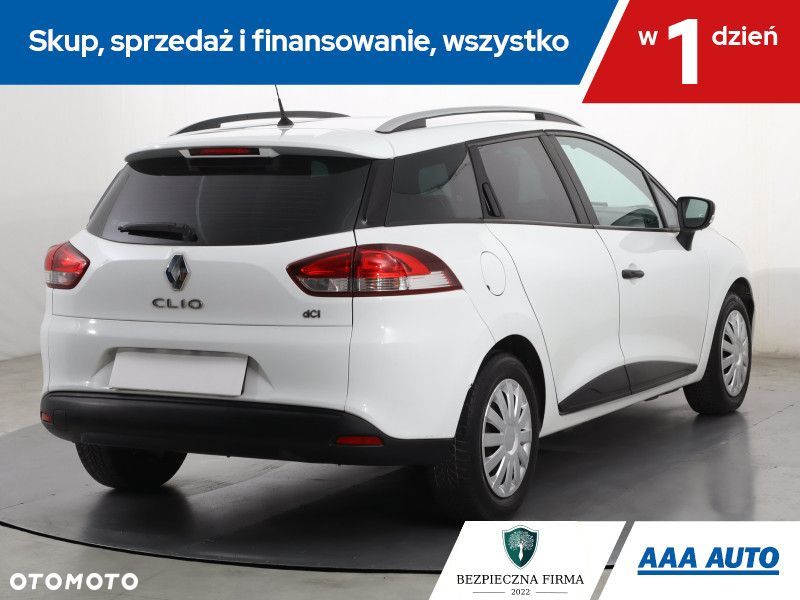Renault Clio - 7