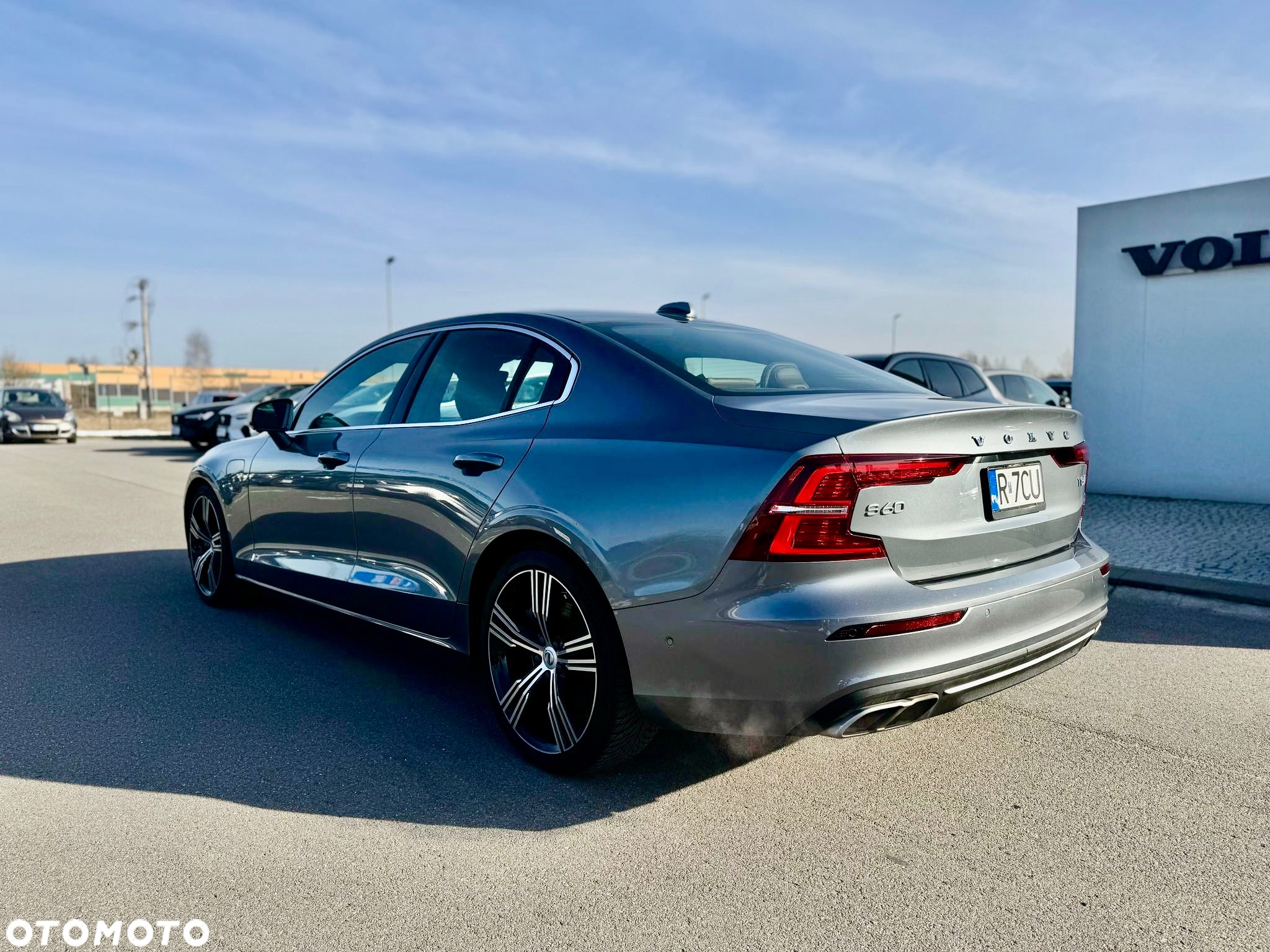 Volvo S60 T8 Twin Engine AWD Geartronic Inscription - 4