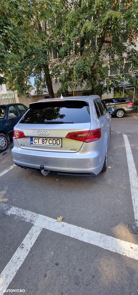 Audi A3 2.0 TDI clean quattro Attraction - 12