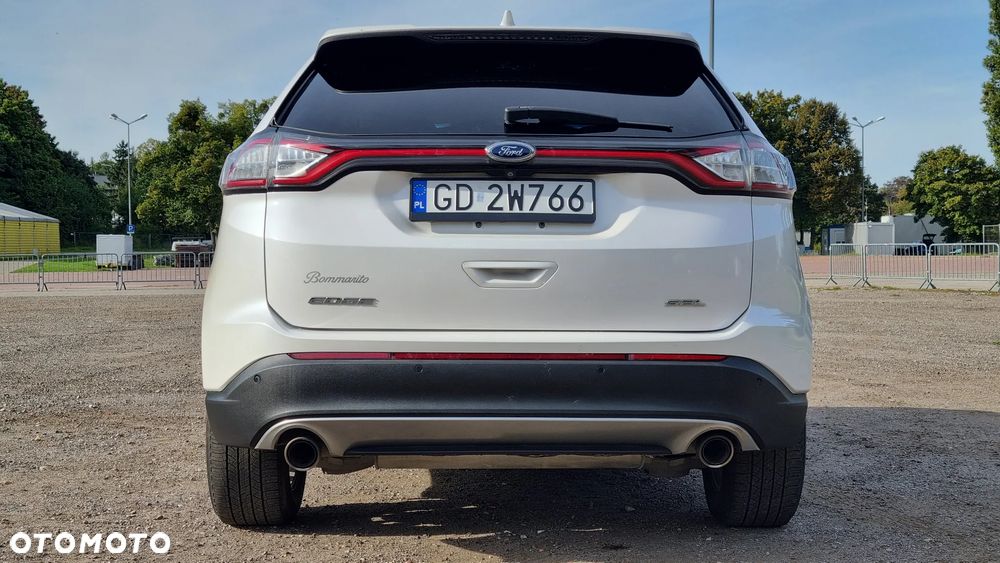 Ford Edge - 10