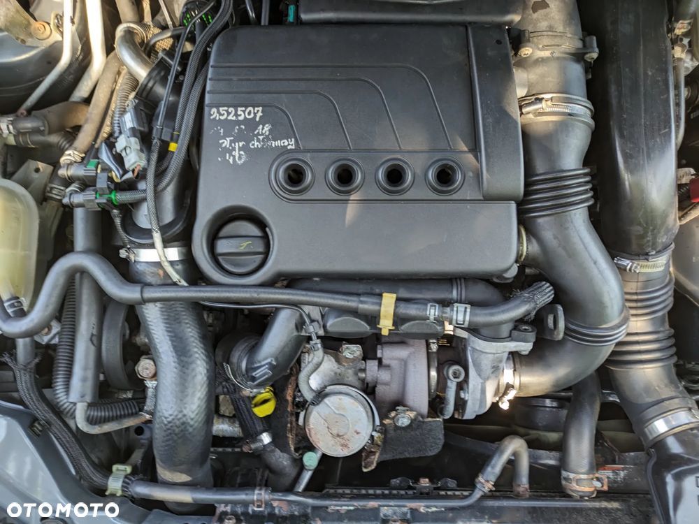 Suzuki Liana 1.4 D - 8