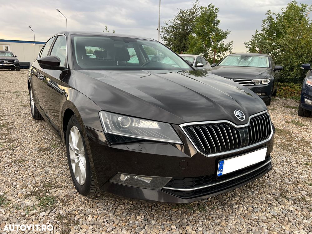 Skoda Superb 1.8 TSI DSG Style - 11