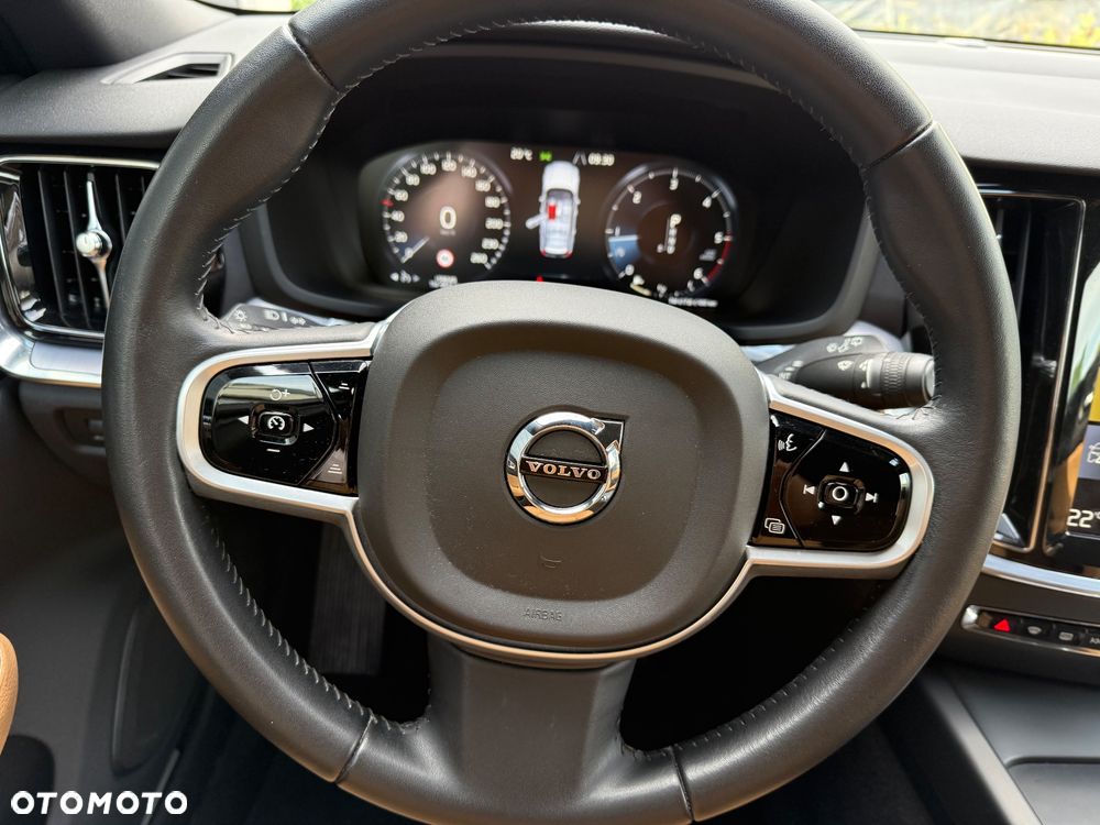 Volvo V60 Cross Country D4 AWD Geartronic Pro - 38