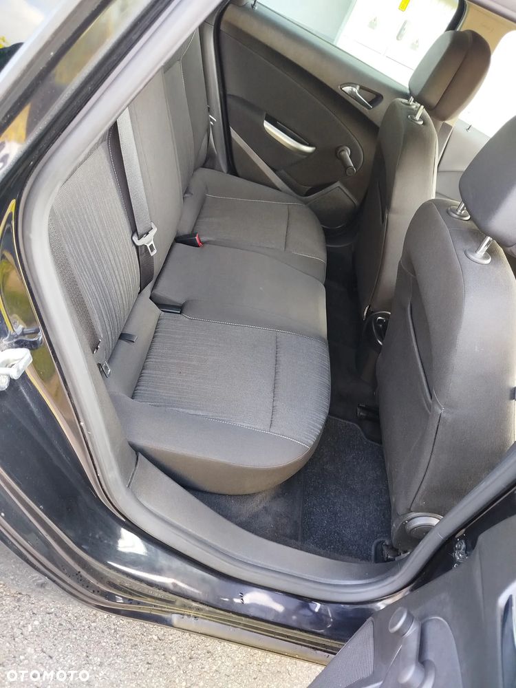 Opel Astra - 16