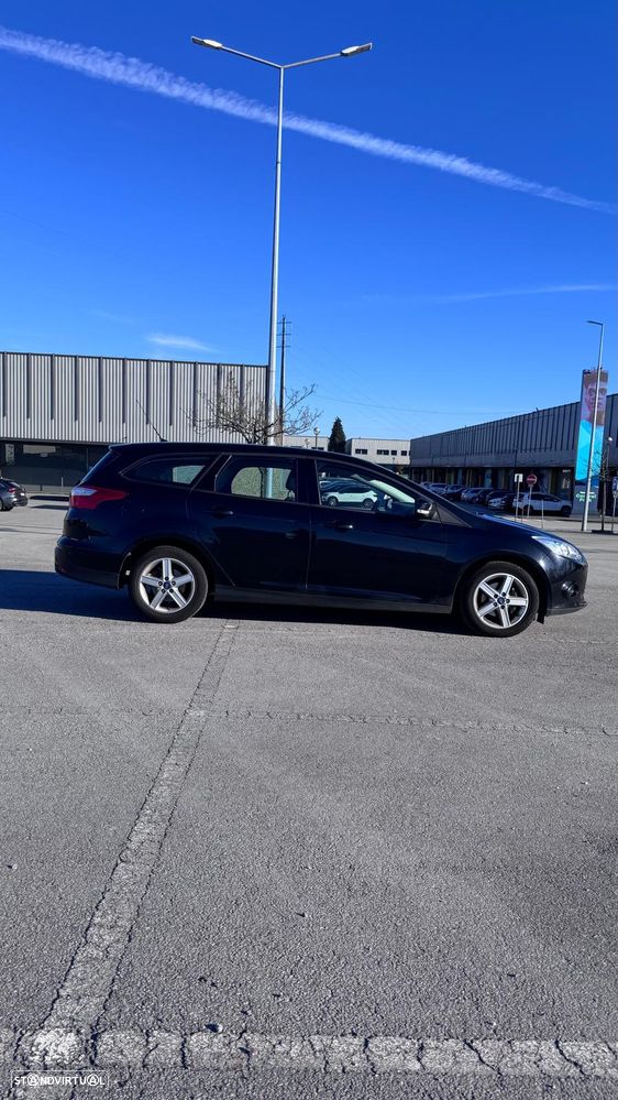 Ford Focus SW 1.0 SCTi Trend - 3