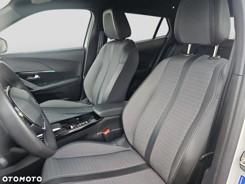 Peugeot 2008 1.2 PureTech Allure S&S EAT8 - 16