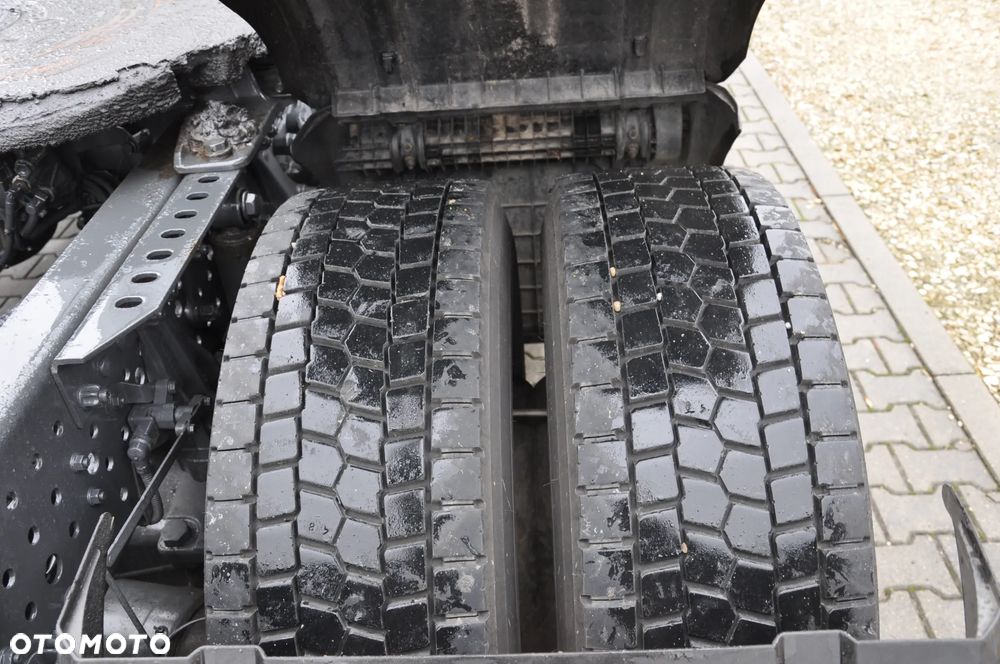 Mercedes-Benz Actros bez retardera - 12