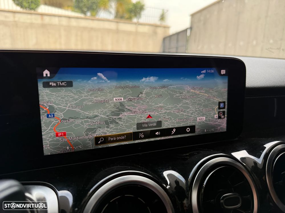 Mercedes-Benz GLB 180 d AMG Line - 20