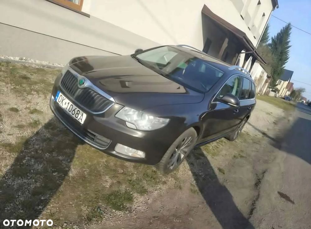 Skoda Superb 2.0 TDI Ambition - 4