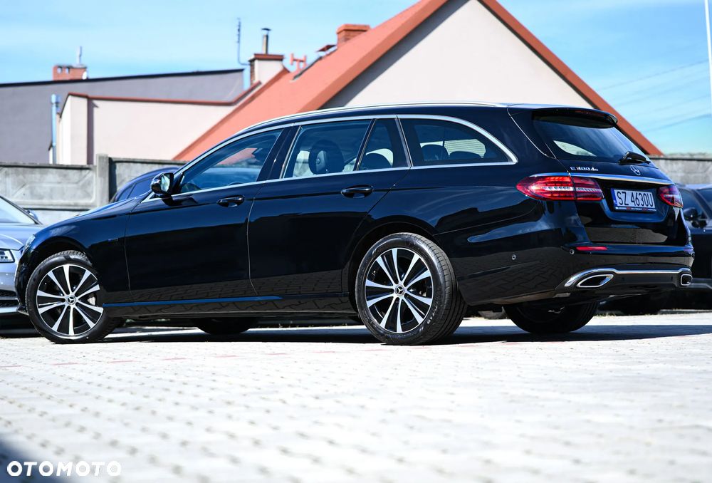 Mercedes-Benz Klasa E 300 de 9G-TRONIC Avantgarde - 31