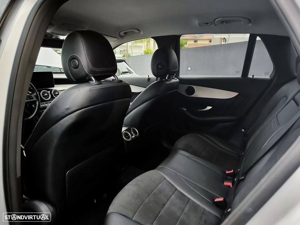 Mercedes-Benz GLC 250 d 4Matic 9G-TRONIC AMG Line - 36