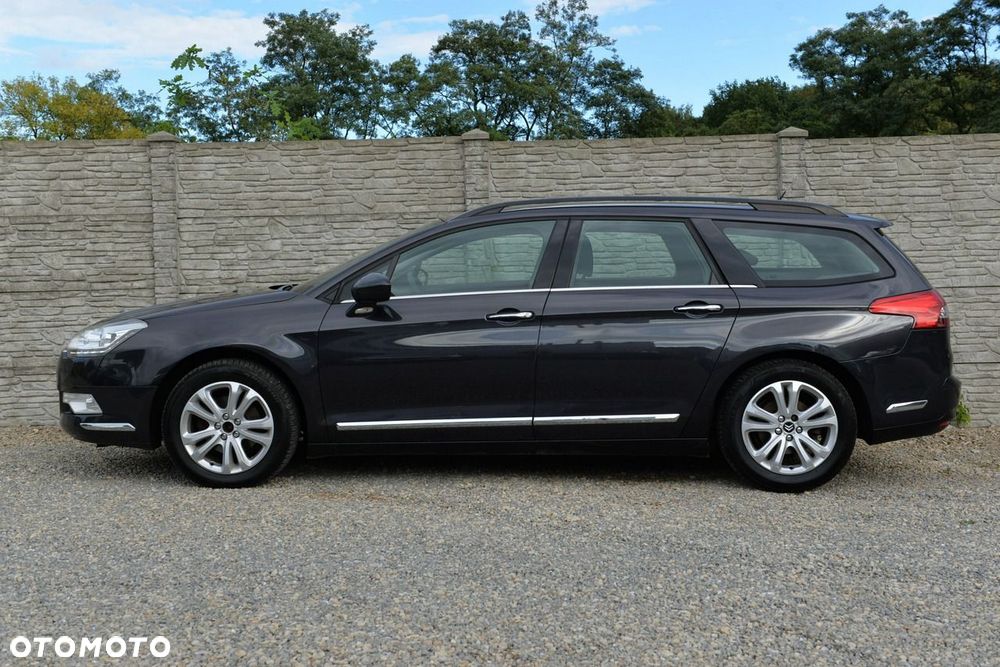 Citroen C5 2012 photo 2